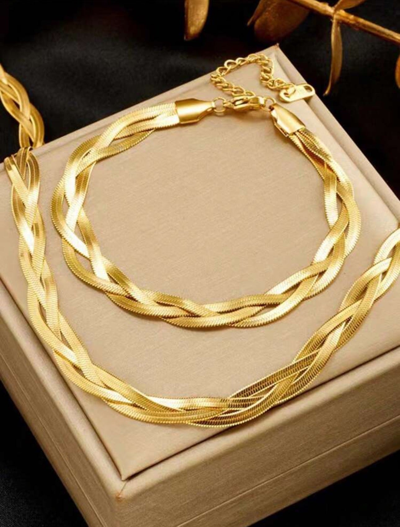 Don’t Mess With Her Necklace & Bracelet Set