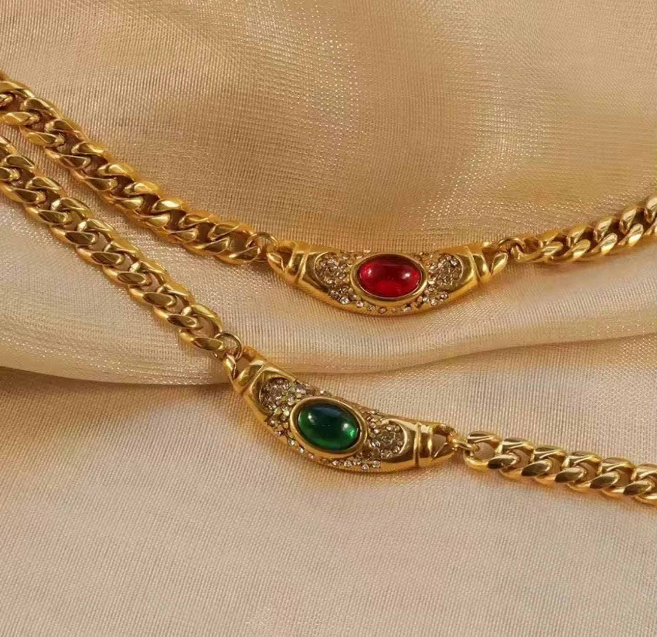 The Queen’s Stone Necklace