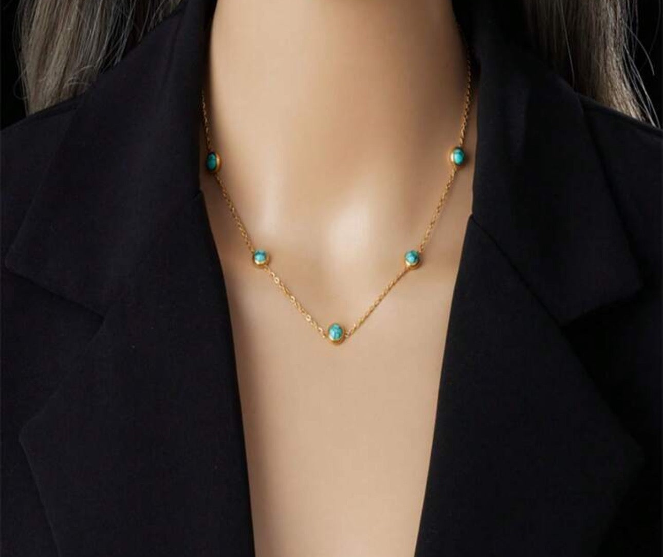 Queen B Necklace & Earring Set