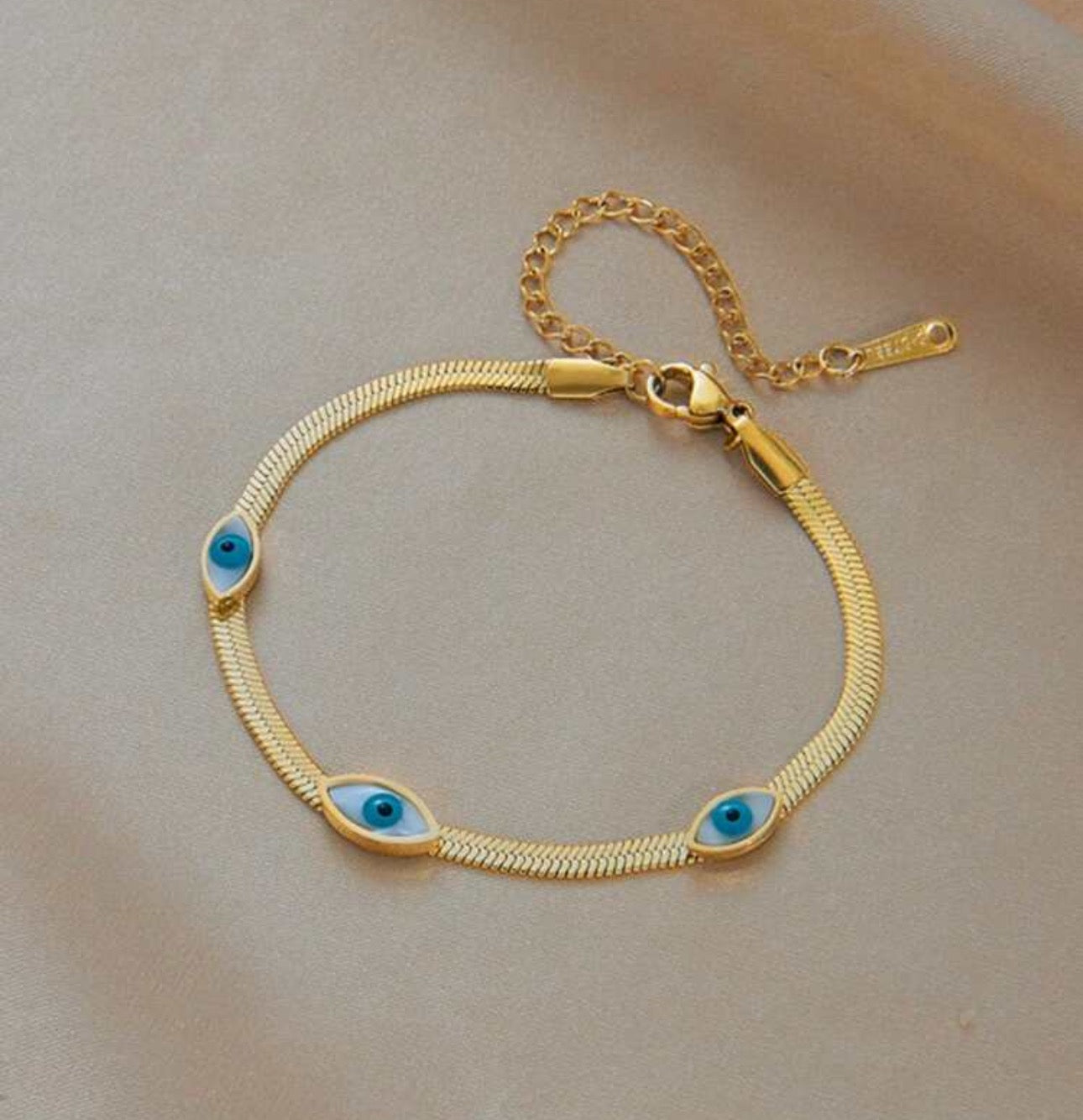 Eye Me Not Bracelet