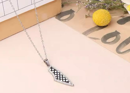 Kuffiyeh Necklace & Earring Set