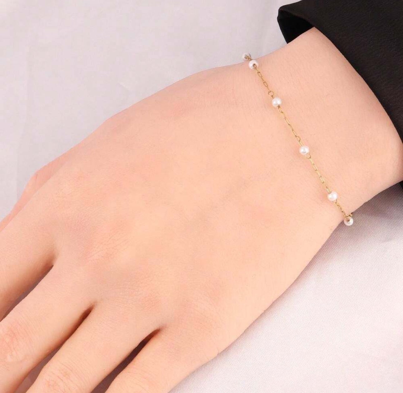 Dainty Pearl Bracelet