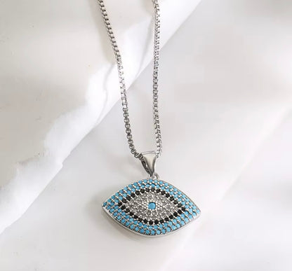 Real Eyes Realize Necklace & Bracelet Set