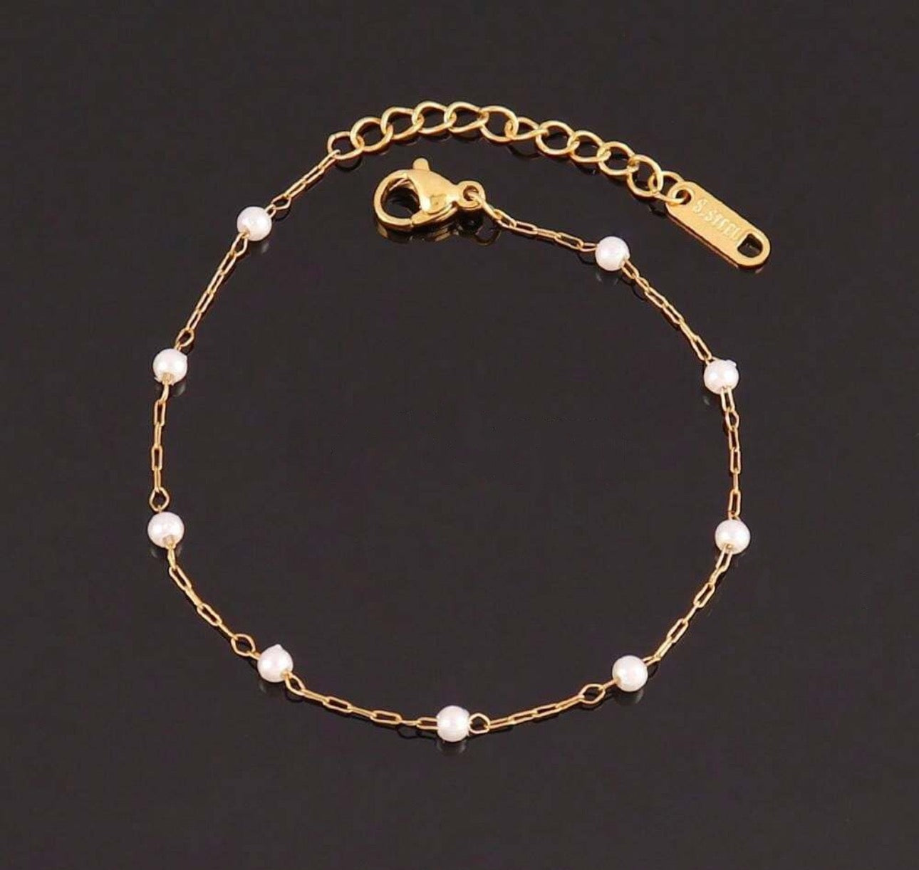 Dainty Pearl Bracelet