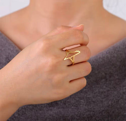 The Worthy Land Ring